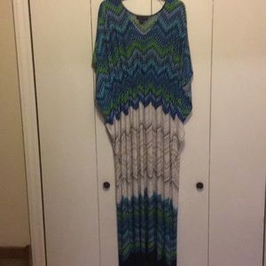 CAFTAN STYLE MAXI DRESS SIZE 2X